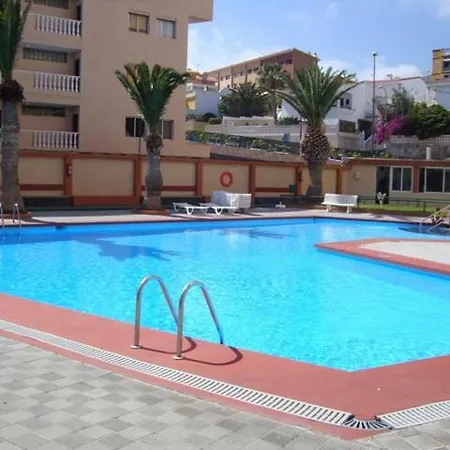 Piscina Y Mar Candelaria